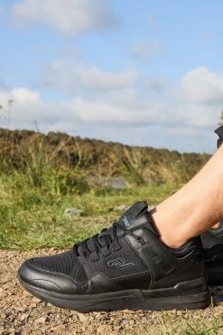 Jump Sneaker - Schwarz - Flacher Absatz Herren Sneaker 213595535