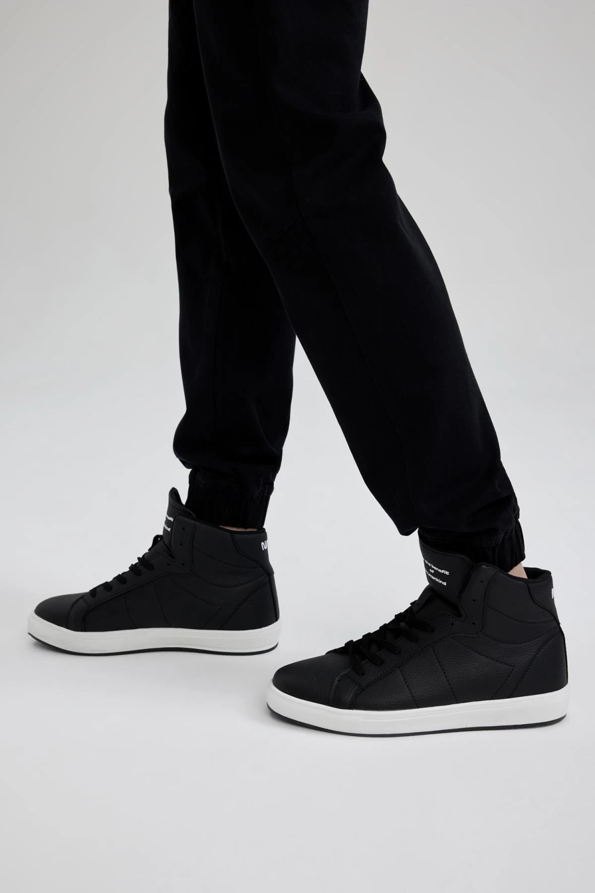 Defacto Stiefelette - Schwarz - Flacher Absatz Herren Stiefelette 747954168 2 Defacto Stiefelette - Schwarz - Flacher Absatz Herren Stiefelette 747954168 – Bild 2