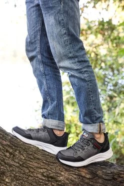 Jump Sneaker - Grau - Flacher Absatz -Boutique-Schuhgeschäft 3 org zoom 196